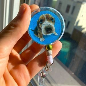 Dog 🐶 badge clip